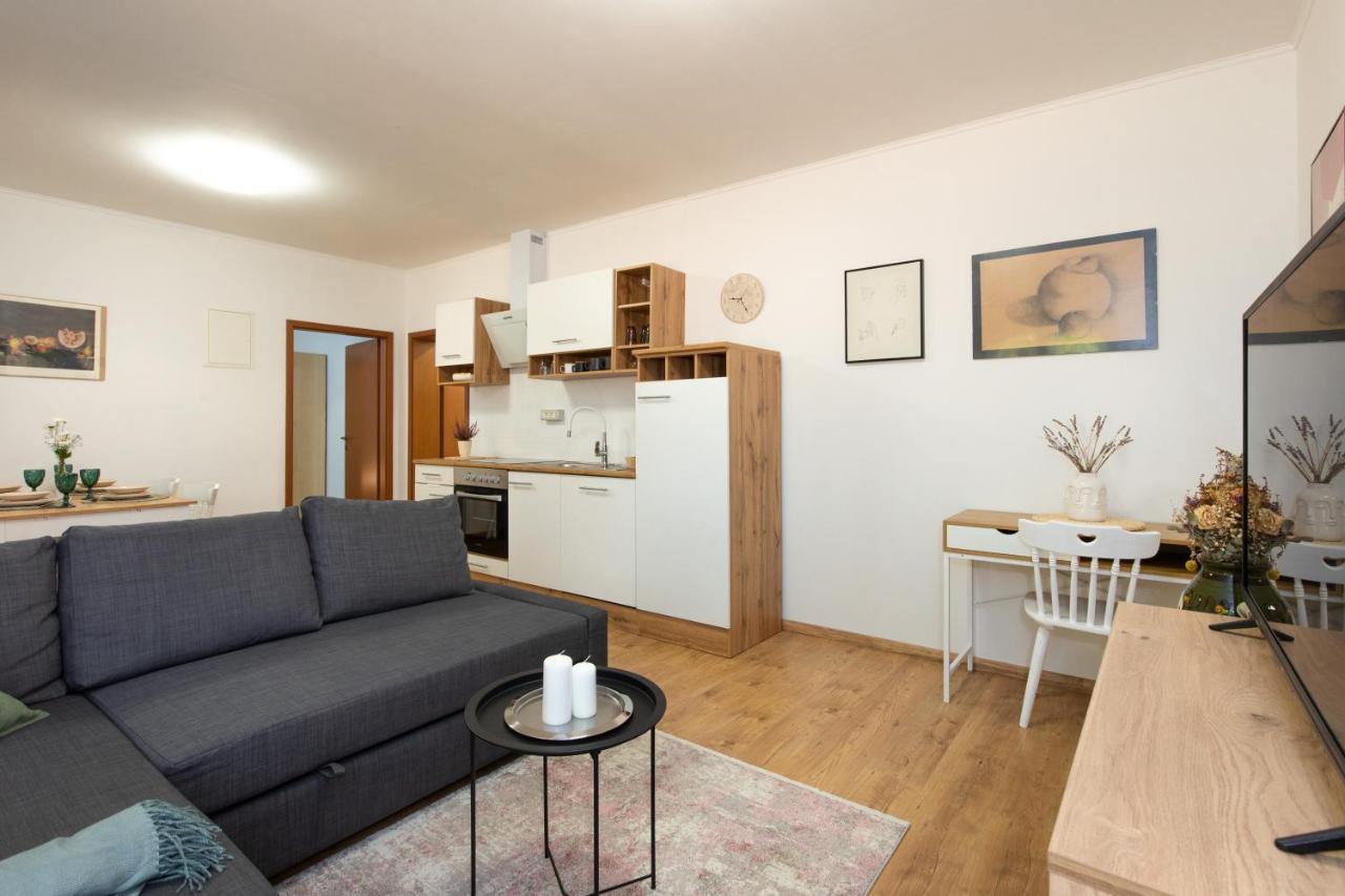 Double Oak Apartment Rijeka Luaran gambar
